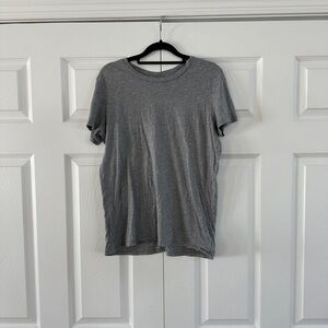 Aritzia Tee